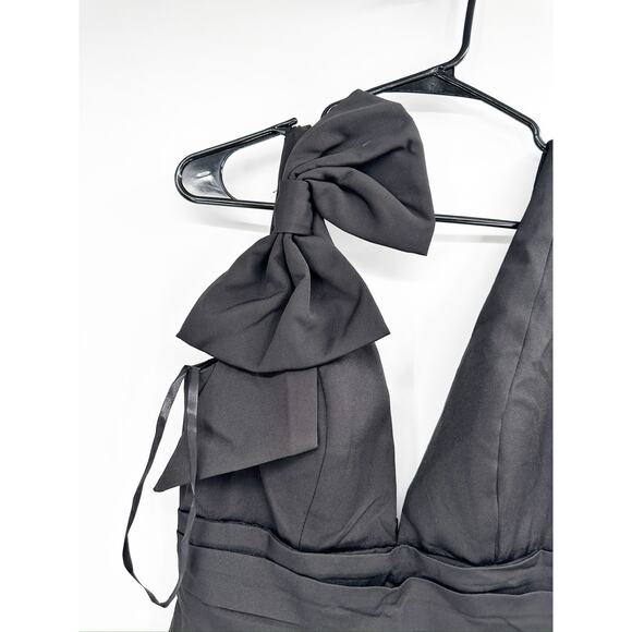 Mac Duggal 49454 Black Sleeveless V-Neck Bow Shoulder Mermaid Gown Size 4 New - Picture 4 of 7